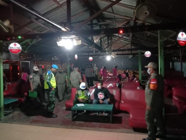 Tim Monitoring Satgas Covid-19 Sumut Temukan Banyak Pelaku Usaha dan Masyarakat Langgar PPKM